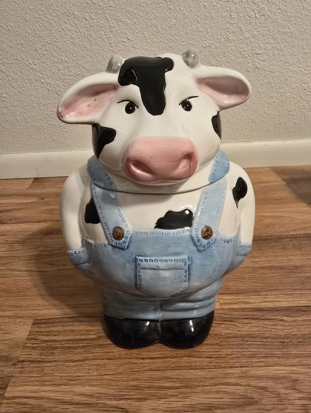 Vintage 1990s Savoy Housewares ceramic Cow Cookie Jar - Picture 1 of 11
